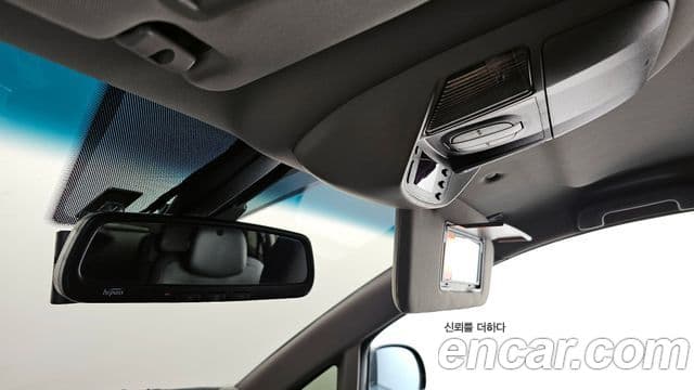 KG모빌리티(SsangYong) Korando 투리스모 4WD TX 9인승, 2017 19