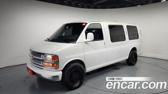 Chevrolet 익스프레스밴, 2000 1