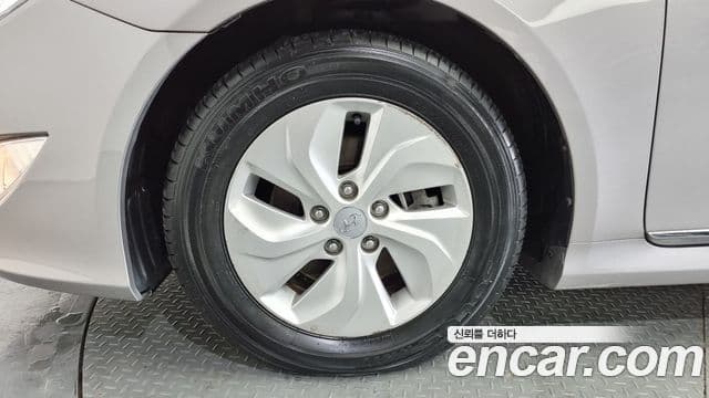 Hyundai Sonata гибрид Smart, 2014 все фото