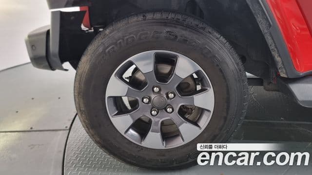 Jeep Wrangler (JL) 2.0 Overland 4도어, 2019 все фото