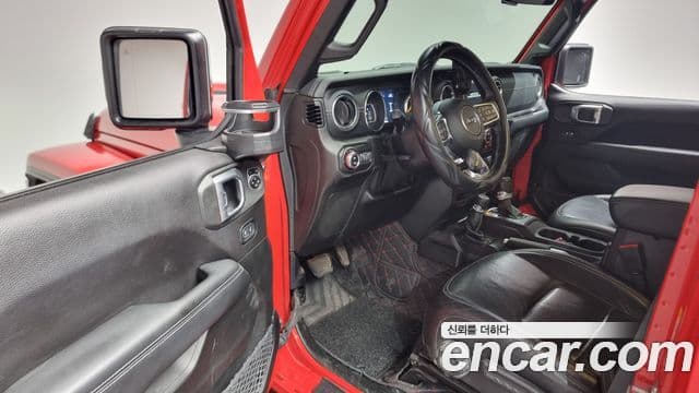 Jeep Wrangler (JL) 2.0 Overland 4도어, 2019 11