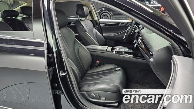 Genesis G80 (RG3) бензин 2.5 турбо 2WD, 2021 10