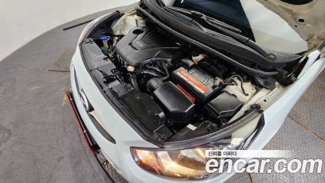 Hyundai Accent(новый кузов / новое поколение) Premier, 2011 6