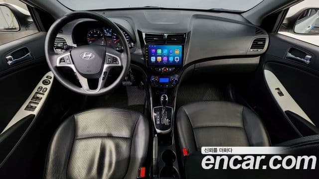 Hyundai Accent(новый кузов / новое поколение) Premier, 2011 7