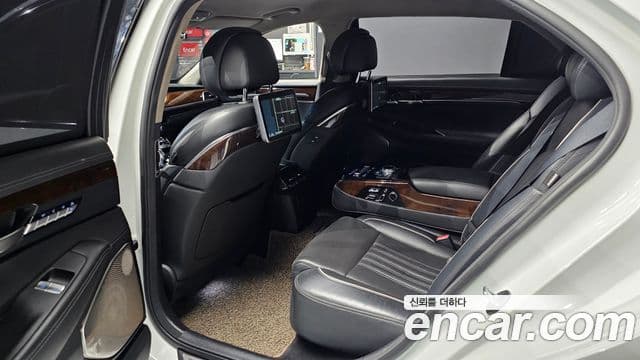 Genesis EQ900 Prestige, 2016 12