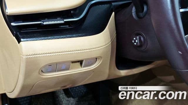 Genesis G90 (RS4) бензин 3.5 турбо AWD, 2022 16