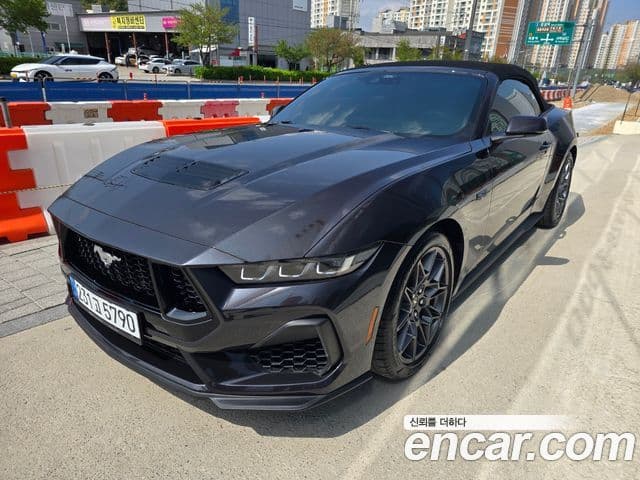 Ford Mustang 7세대 5.0 GT Premium кабриолет, 2024 2