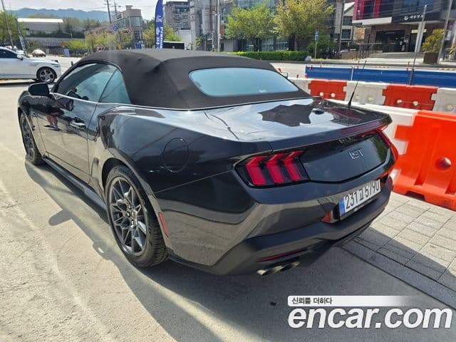 Ford Mustang 7세대 5.0 GT Premium кабриолет, 2024 все фото
