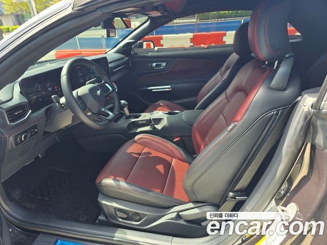 Ford Mustang 7세대 5.0 GT Premium кабриолет, 2024 7