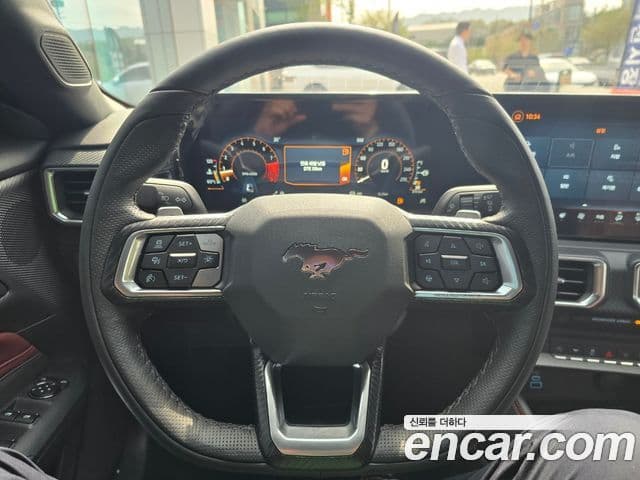 Ford Mustang 7세대 5.0 GT Premium кабриолет, 2024 10