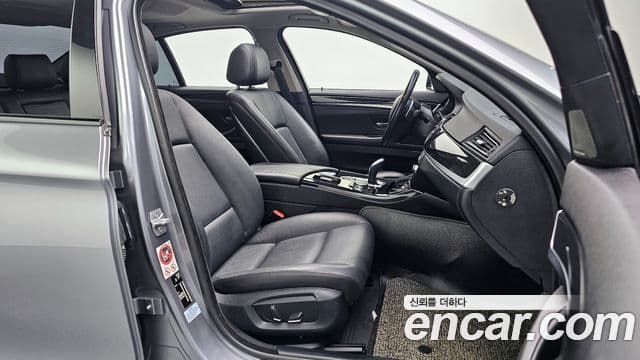 BMW 5시리즈 (F10) 530d xDrive M Aero Dynamic, 2016 10