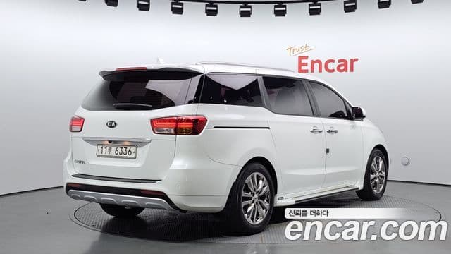 Kia All New Carnival Prestige, 2016 2