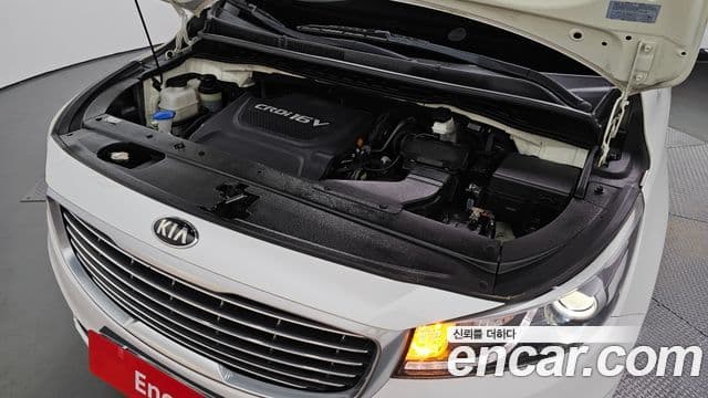 Kia All New Carnival Prestige, 2016 6