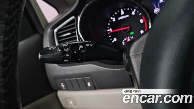 Kia All New Carnival Prestige, 2016 14