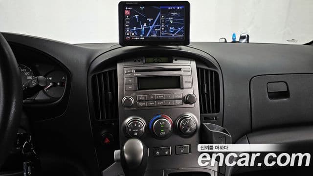 Hyundai Grand Starex кемпер, 2015 14