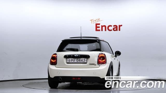 Mini Cooper D 3세대, 2016 4