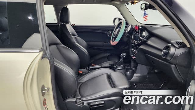 Mini Cooper D 3세대, 2016 11