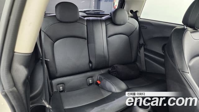 Mini Cooper D 3세대, 2016 12