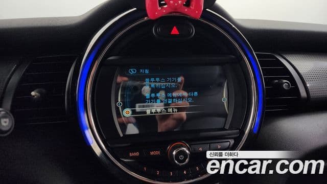 Mini Cooper D 3세대, 2016 16