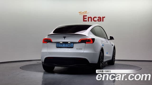 Tesla модель Y Long Range AWD, 2022 4