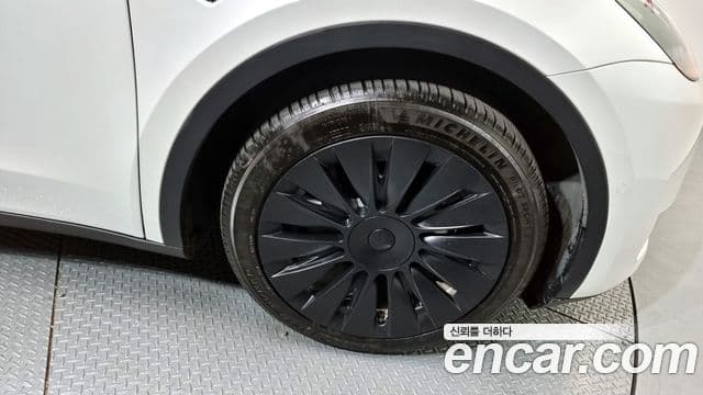 Tesla модель Y Long Range AWD, 2022 все фото