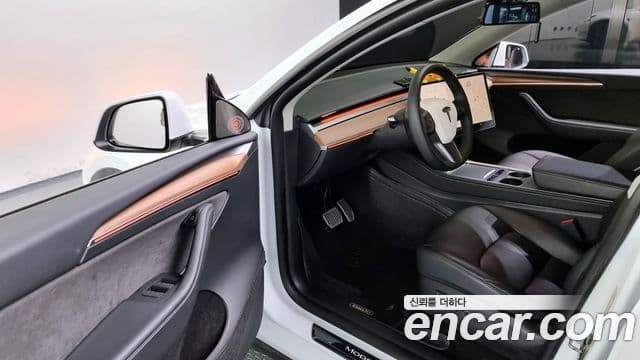 Tesla модель Y Long Range AWD, 2022 10