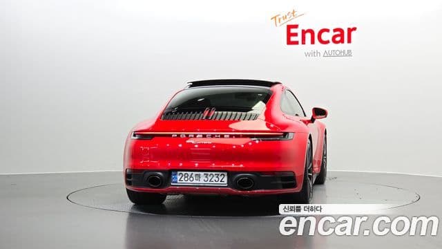 Porsche 911 (992) Carrera, 2021 4