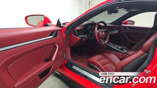 Porsche 911 (992) Carrera, 2021 11