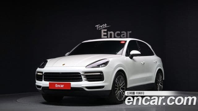 Porsche Cayenne (PO536), 2021 1