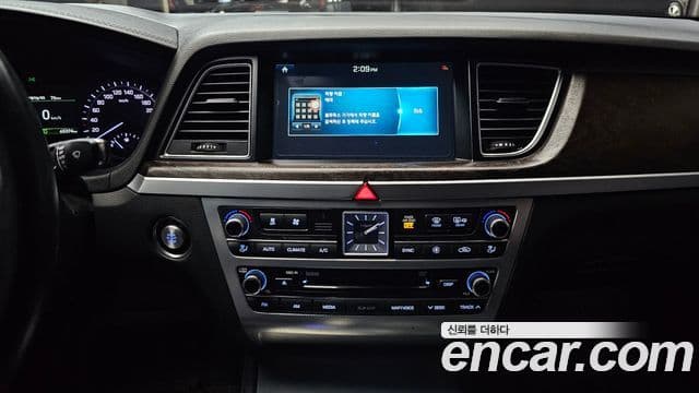 Genesis G80 Premium Luxury, 2018 15