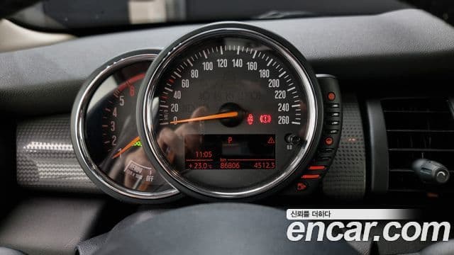 Mini Cooper D 3세대, 2016 8