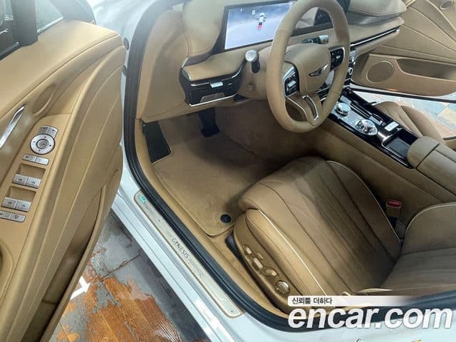 Genesis G80 (RG3) бензин 2.5 турбо AWD, 2026 15