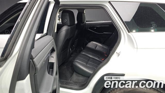 Land Rover Range Rover Evoque 2세대 P250 SE, 2022 11