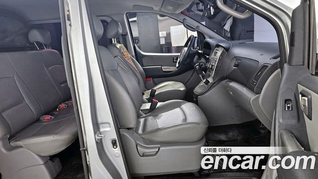 Hyundai Grand Starex CVX Luxury, 2012 10