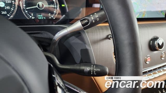 Rolls-Royce 고스트 2세대 6.7 EWB V12, 2021 9