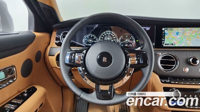 Rolls-Royce 고스트 2세대 6.7 EWB V12, 2021 13