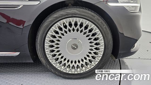 Genesis G90 Premium Luxury, 2019 все фото