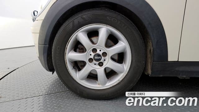 Mini Cooper 2세대, 2010 все фото