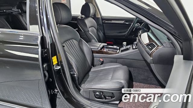 Genesis G90 Premium Luxury, 2019 12