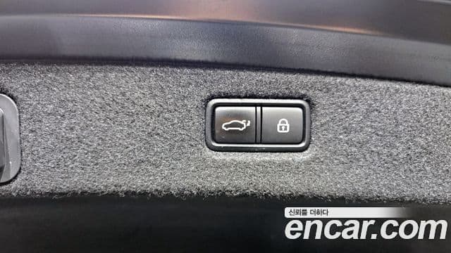 Genesis G90 Premium Luxury, 2019 19