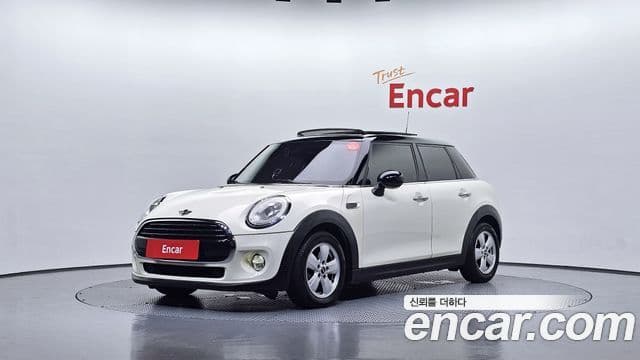 Mini Cooper D 3세대, 2015 1