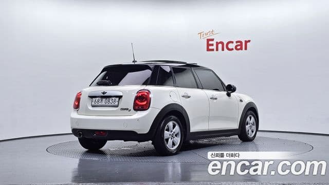 Mini Cooper D 3세대, 2015 2