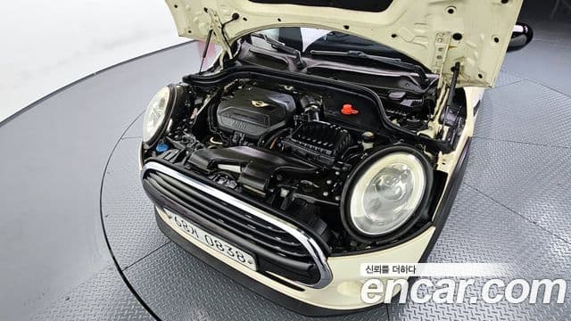 Mini Cooper D 3세대, 2015 6