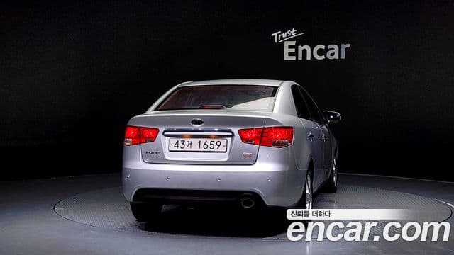 Kia Forte 빌트인캠2 — базовая версия - Built-in Cam 2, 2011 4