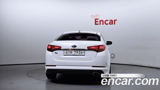 Kia K5 Luxury, 2011 4