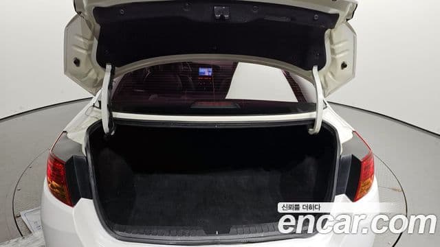 Kia K5 Luxury, 2011 20