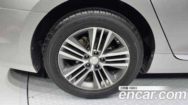 Hyundai Grandeur HG LPG HG300 для людей с инвалидностью, 2014 все фото