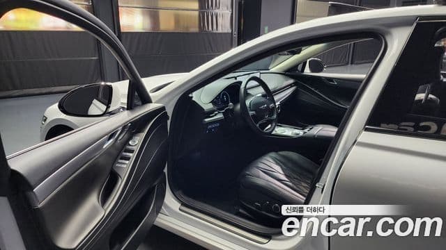 Genesis G80 (RG3) бензин 2.5 турбо AWD, 2021 10