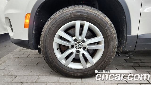 Volkswagen New Tiguan 5N, 2012 все фото