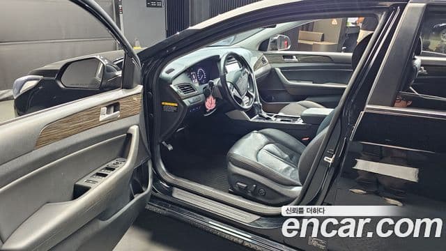 Hyundai LF Sonata 2.0 Smart, 2015 11